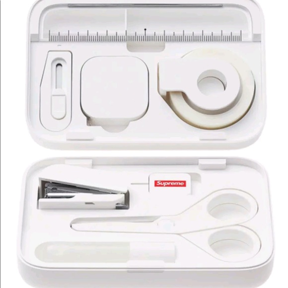 🎱Supreme🎱Team Demi🎱 Stationery Set🎱 - Picture 6 of 7